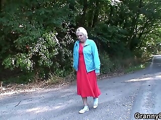 Hitchhiking tow-haired granny white-haired up plus doggy-fucked roadside